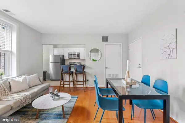 Washington, DC 20009,2001 16TH ST NW #404