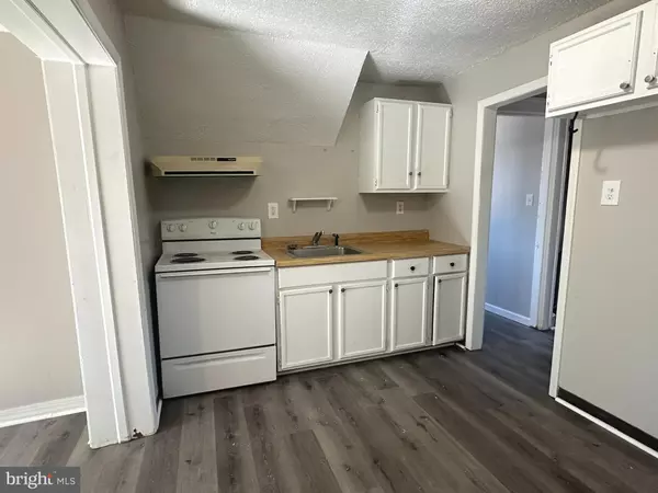 720 CLIFTON AVE, Collingdale, PA 19023