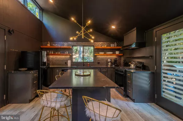 Hedgesville, WV 25427,167 ONONDAGA TRL