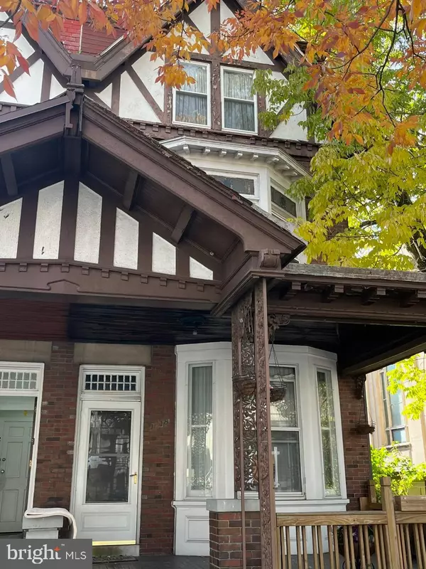 Reading, PA 19602,1318 PERKIOMEN AVE