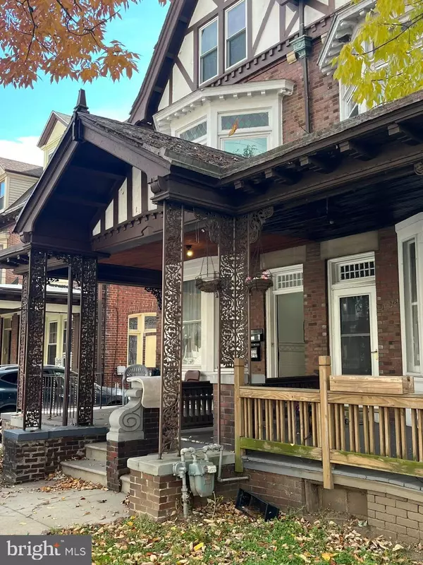 Reading, PA 19602,1318 PERKIOMEN AVE