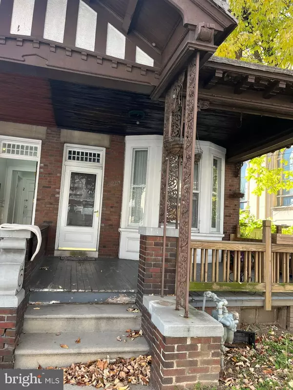 Reading, PA 19602,1318 PERKIOMEN AVE