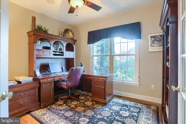 Mechanicsburg, PA 17055,503 NURSERY DR S