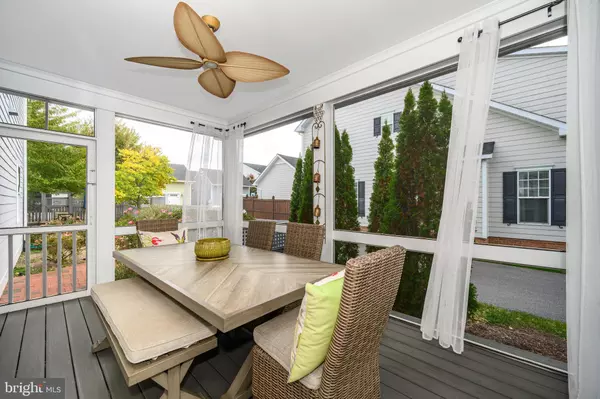 Chester, MD 21619,202 MCHENNY CT