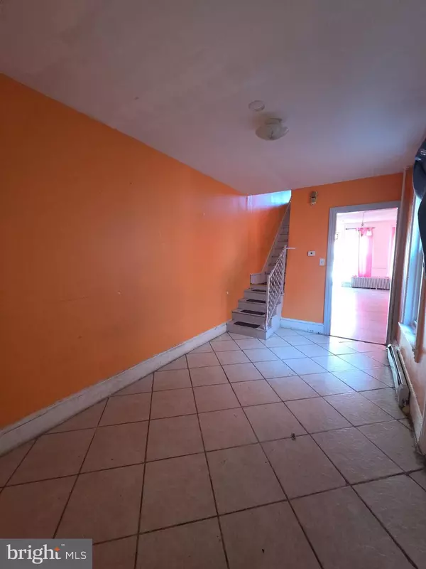 Reading, PA 19602,42 MAPLE ST