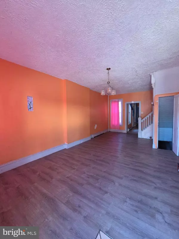 Reading, PA 19602,42 MAPLE ST