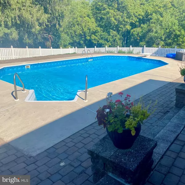 York Haven, PA 17370,85 REDSTONE DR