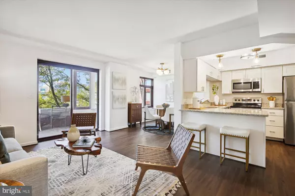 2400 CLARENDON BLVD #414, Arlington, VA 22201