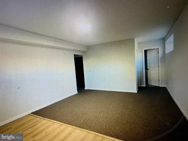 Williamstown, NJ 08094,401 BLUE BELL RD #C