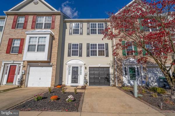 32 CHAMBORD DR, Newark, DE 19702