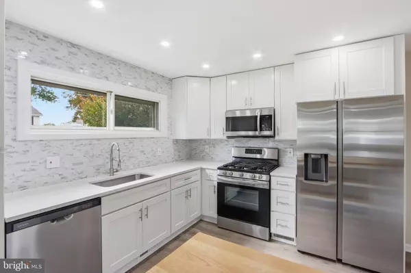 2828 ALABAMA AVE, Halethorpe, MD 21227