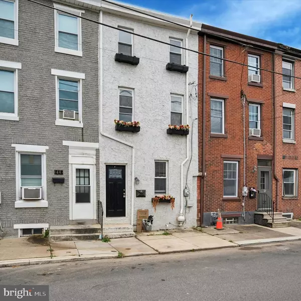 46 W FRONT ST, Bridgeport, PA 19405