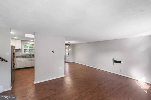 Columbia, MD 21045,7000 DEEP CUP