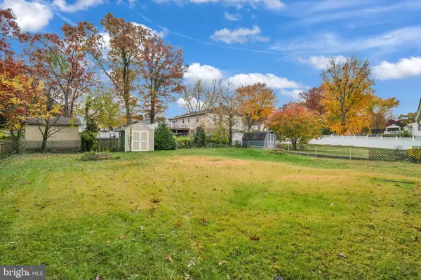 Linthicum Heights, MD 21090,697 W MAPLE RD