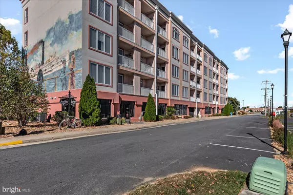 Colonial Beach, VA 22443,100 TAYLOR ST #101