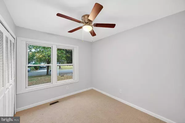 Sicklerville, NJ 08081,4 PARKHILL LN