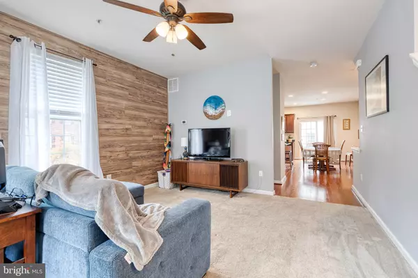 Glen Burnie, MD 21060,7416 WILLOW VIEW LN