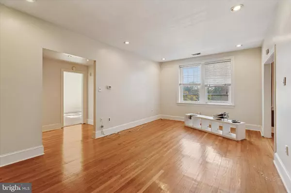 Philadelphia, PA 19119,6655 MCCALLUM ST #412E