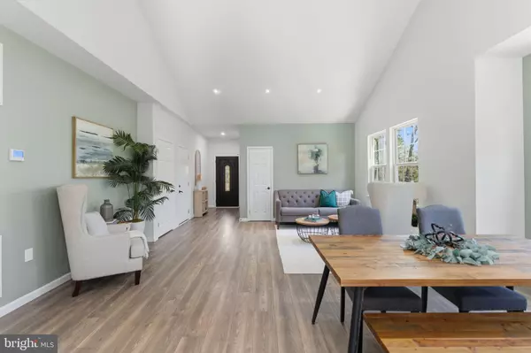 Harpers Ferry, WV 25425,93 OLD SYCAMORE LN