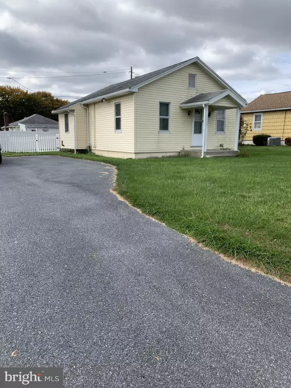 1232 RAILROAD RD, Dauberville, PA 19533