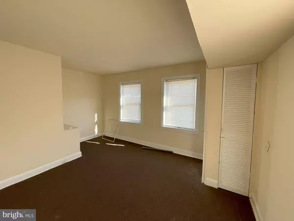 Baltimore, MD 21229,900 LEEDS AVE