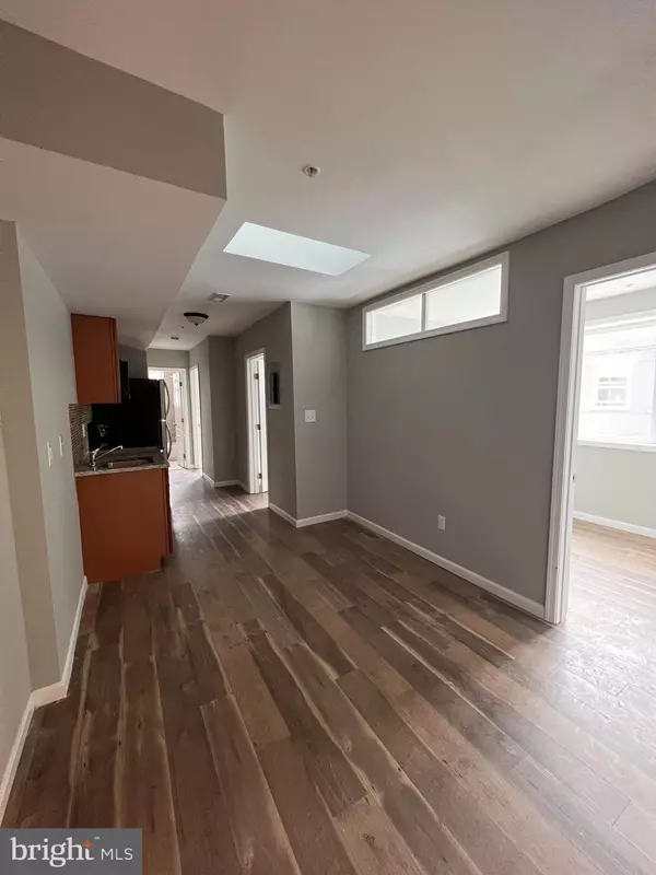 Washington, DC 20019,4612 HILLSIDE RD SE #4