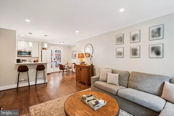 Arlington, VA 22206,4902 29TH RD S #A2