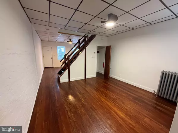 Philadelphia, PA 19134,2106 E LIPPINCOTT ST