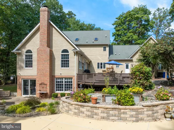 Gaithersburg, MD 20882,24213 MUSCARI CT