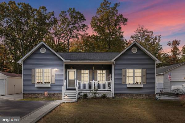 108 STRATFORD CIR, Colonial Beach, VA 22443