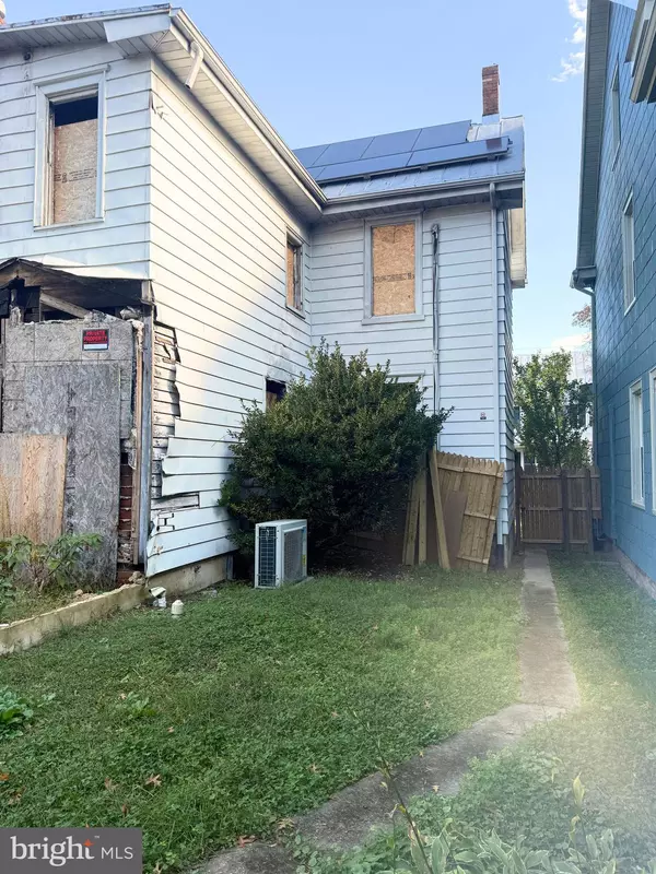 Mount Holly, NJ 08060,142 CHERRY ST