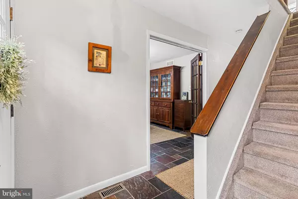 Medford, NJ 08055,12 DICKSON DR