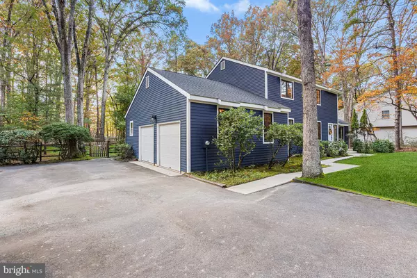 Medford, NJ 08055,12 DICKSON DR