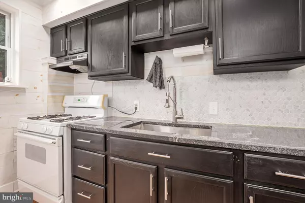 Philadelphia, PA 19148,725 HOFFMAN ST