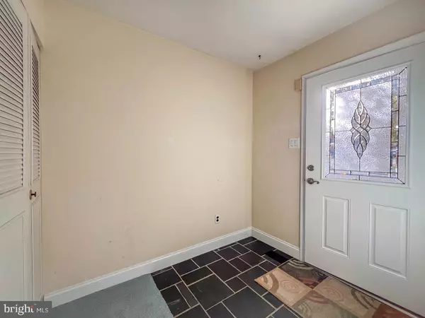 Bensalem, PA 19020,6351 SHEWELL RD