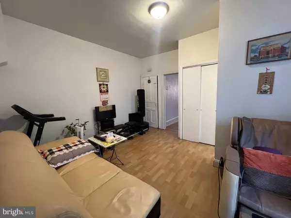 Philadelphia, PA 19135,6710 DITMAN ST