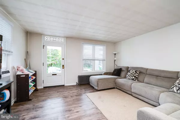 Shillington, PA 19607,33 PENNSYLVANIA AVE