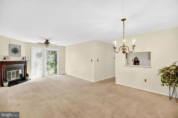 Lawrenceville, NJ 08648,13 AZALEA CT