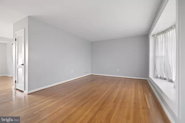 Washington, DC 20011,227 ONEIDA ST NE