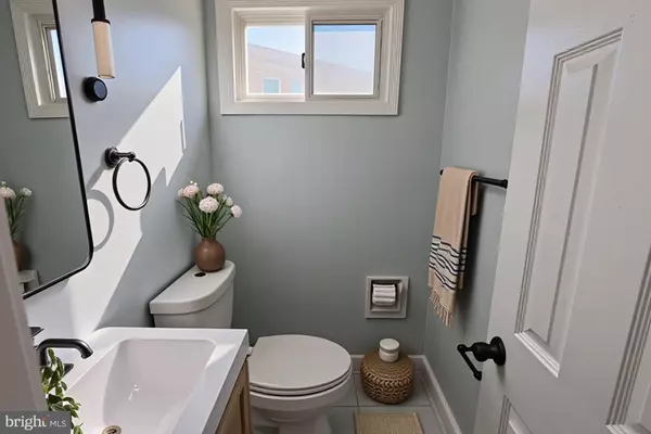 Baltimore, MD 21206,5006 ANNTANA AVE