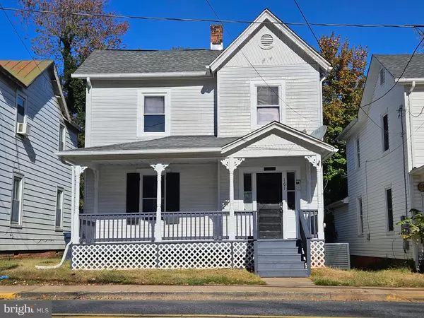 161 E MAIN ST, Orange, VA 22960