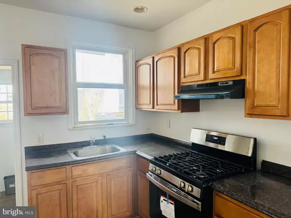 Philadelphia, PA 19135,6814 MARSDEN ST