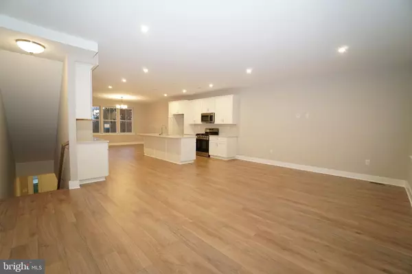 Lansdale, PA 19446,402 SYDNEY LN