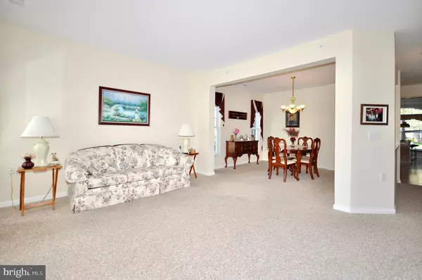 Warrington, PA 18976,753 S SETTLERS CIR