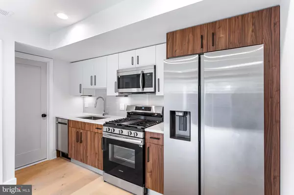 845 19TH ST NE #4, Washington, DC 20002