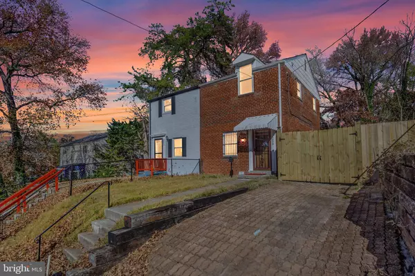 Capitol Heights, MD 20743,-6029 MARTIN L KING JR CT