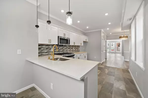 Philadelphia, PA 19131,5105 DIAMOND ST