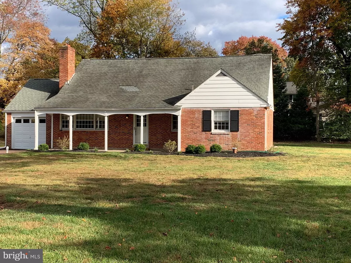 Ambler, PA 19002,824 MERRILL RD