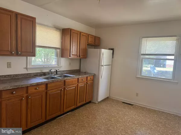 Ruther Glen, VA 22546,9263 LADYSMITH RD