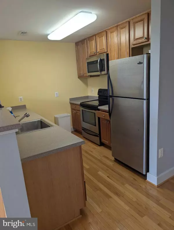 Glen Burnie, MD 21060,400 RENFRO DR #206